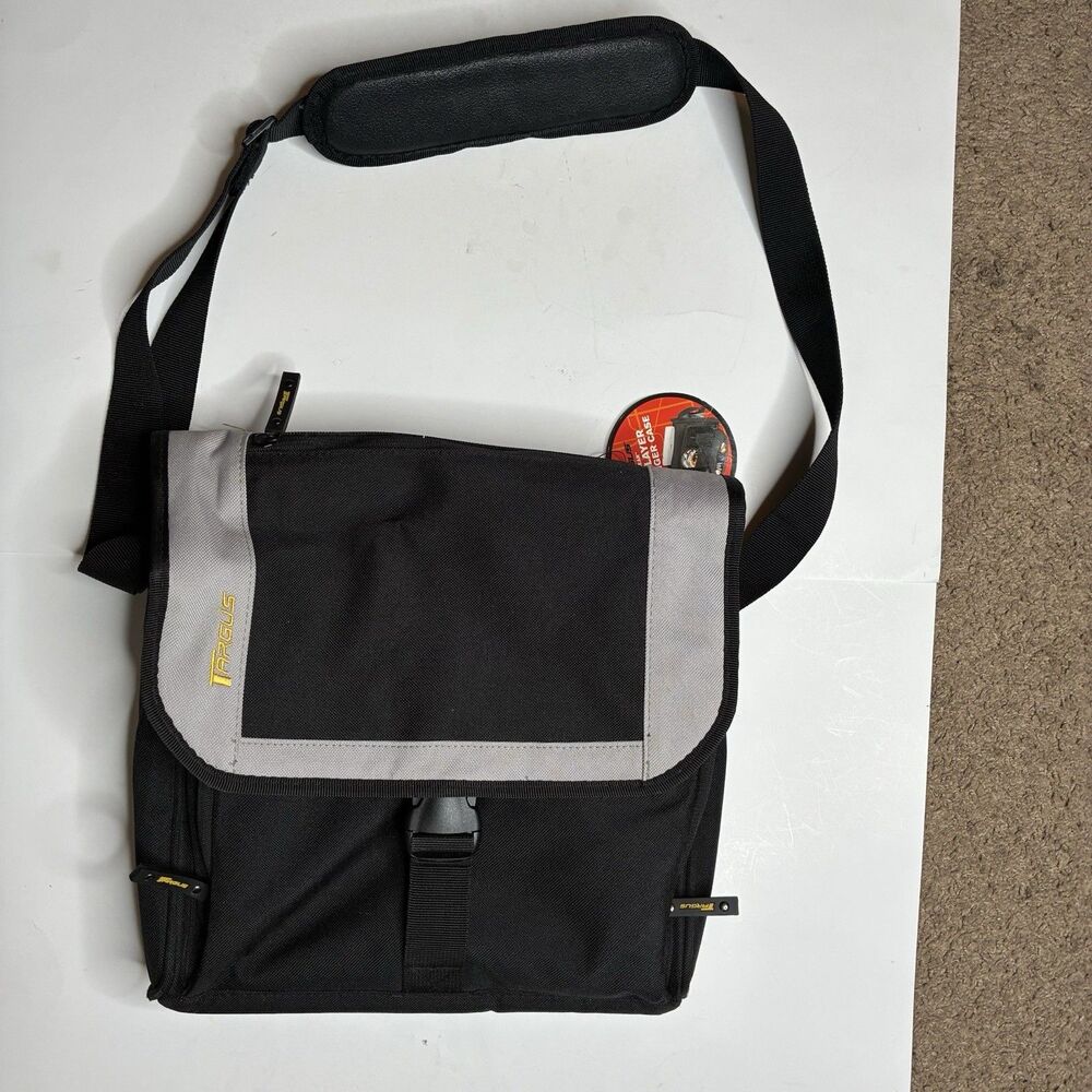Targus City Gear Mini Messenger Bag Case for iPad, Tablet, Notebooks DVD w/Strap